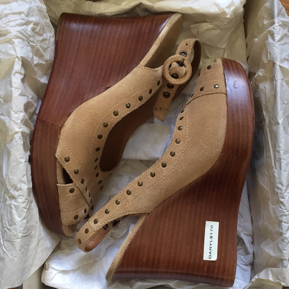 Anne Klein Suede Heels